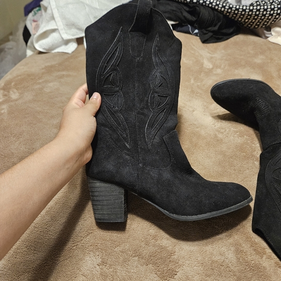 Cowgirl Boots Suede Mid Calf Booties - Picture 8 of 8
